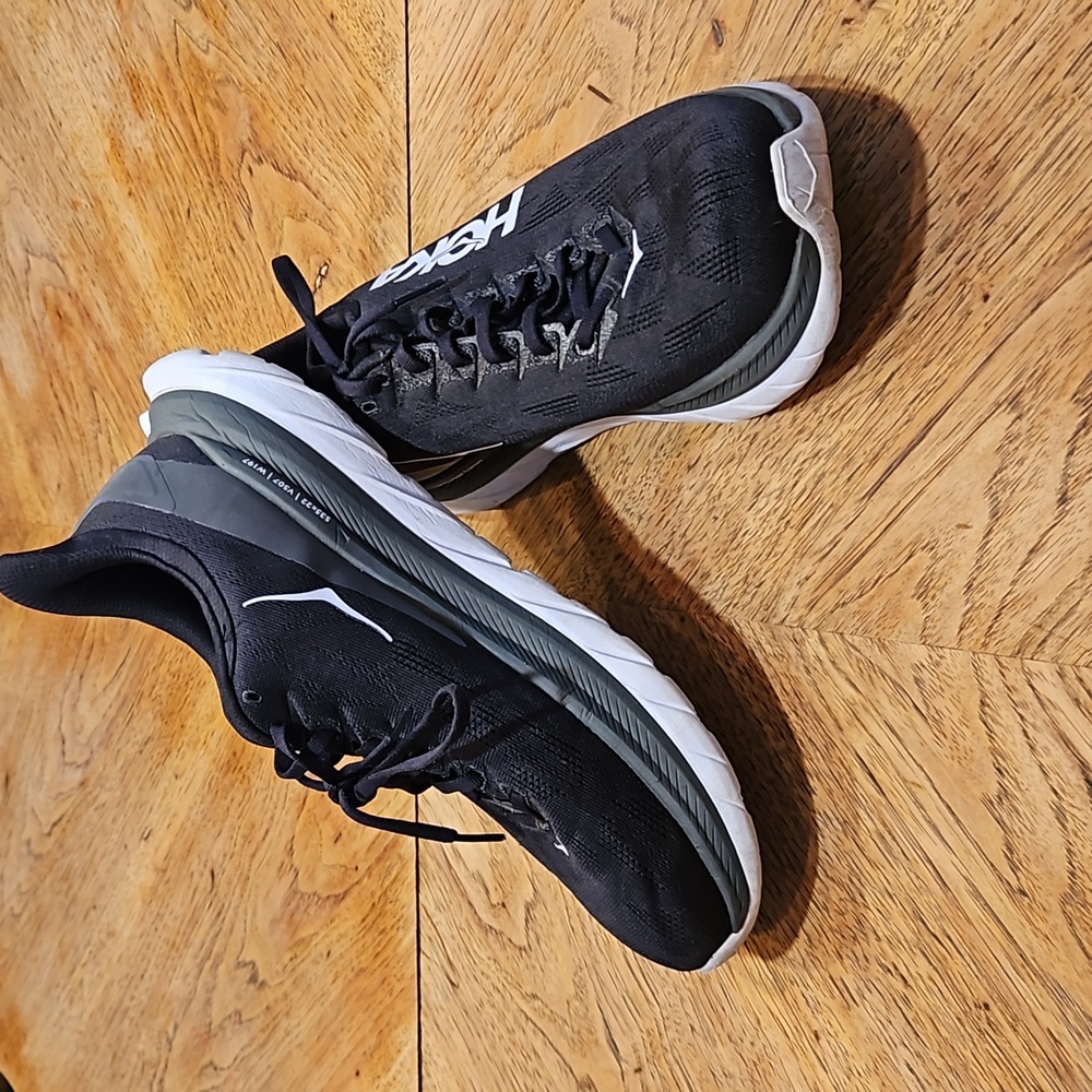 Hoka profly